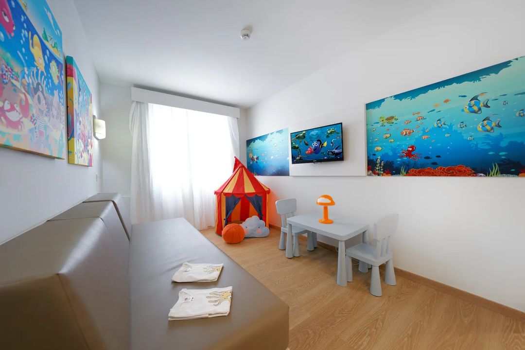 Habitación Acui Family Room