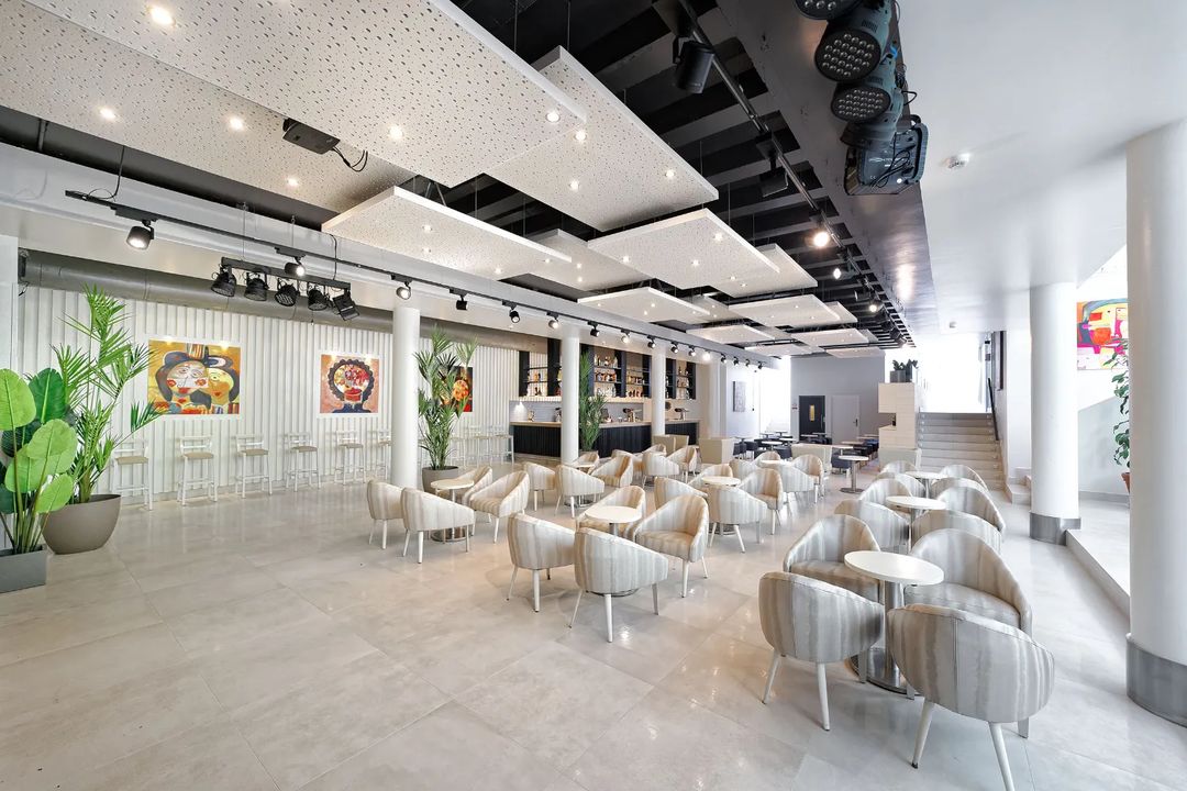 Nautilus Luonge Bar & Terrace