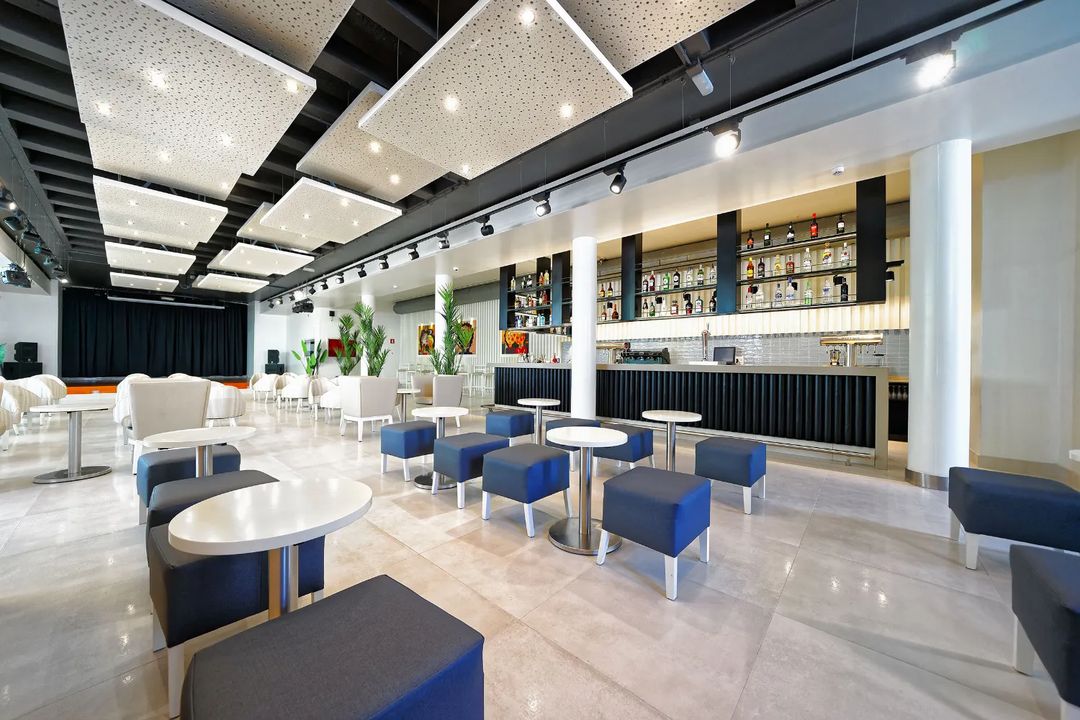 Nautilus Luonge Bar & Terrace