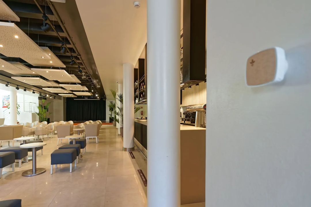 Nautilus Luonge Bar & Terrace