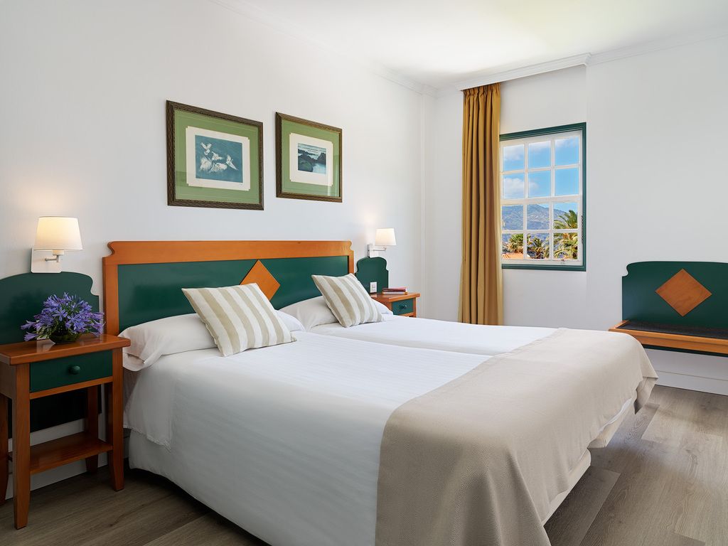 Habitación Estandar + coche