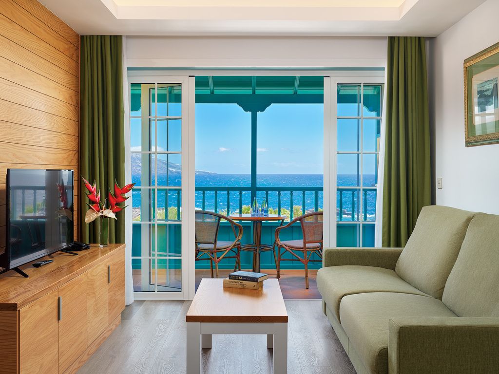 Habitación Premium Vista Mar 3ª - 5ª Planta + coche